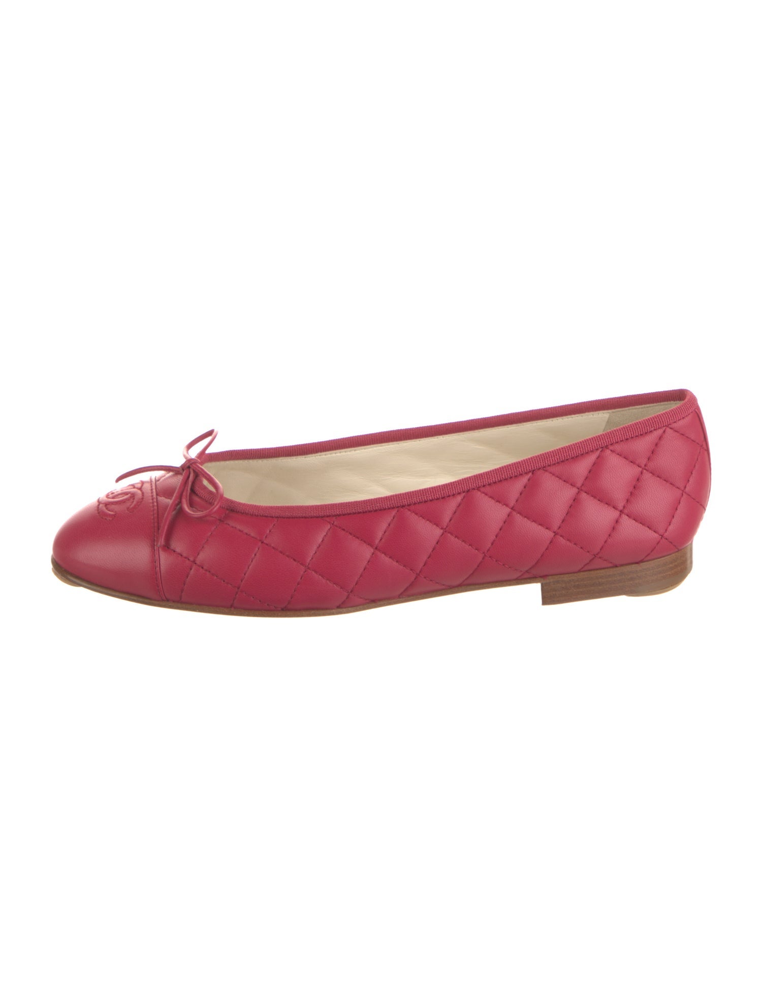 Chanel Interlocking CC Logo Leather Ballet Flats