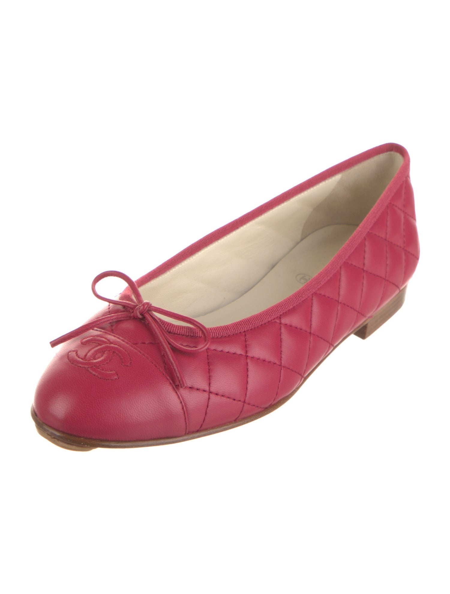 Chanel Interlocking CC Logo Leather Ballet Flats
