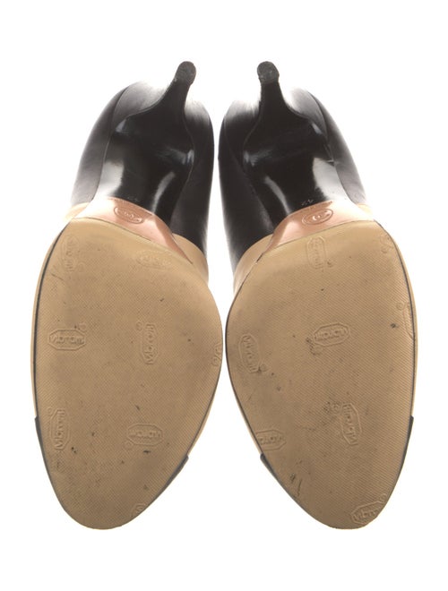 Chanel 2008 Interlocking CC Logo T-Strap Pumps