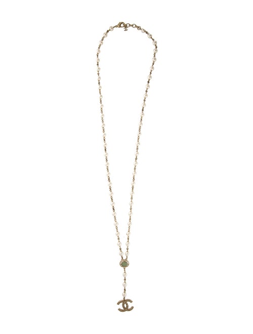Chanel Faux Pearl & Resin CC Lavalier Necklace