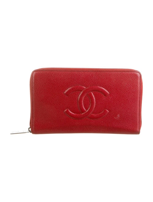 Chanel 2010's CC Caviar Zip Around Wallet