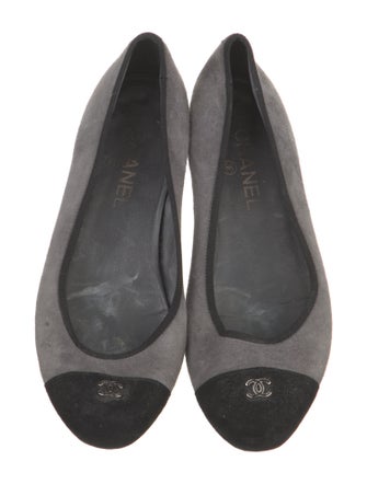 Chanel Interlocking CC Logo Suede Ballet Flats