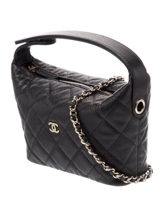 Chanel Classic Clutch With Chain