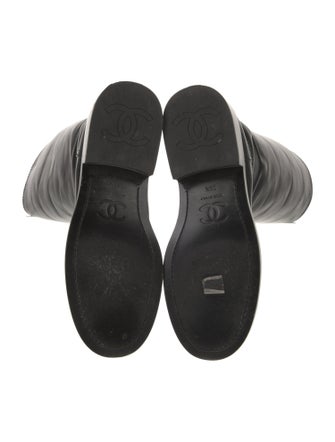 Chanel 2021 Interlocking CC Logo Riding Boots