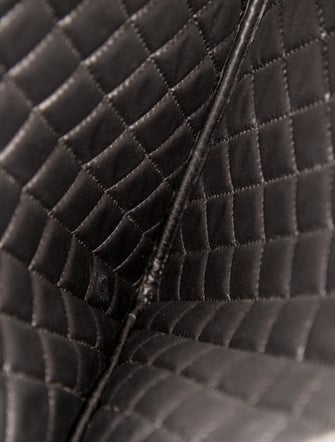 Chanel Medium Boy O-Case