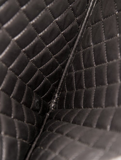 Chanel Medium Boy O-Case