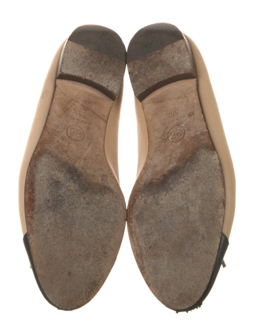Chanel Interlocking CC Logo Leather Ballet Flats
