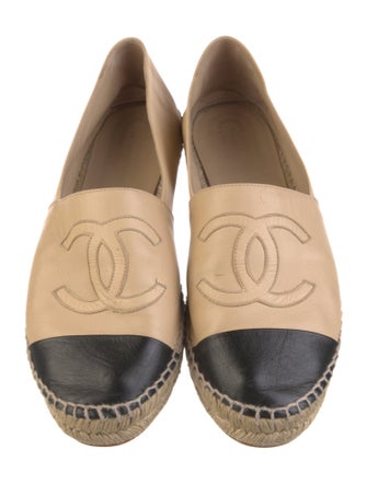 Chanel Interlocking CC Logo Leather Espadrilles