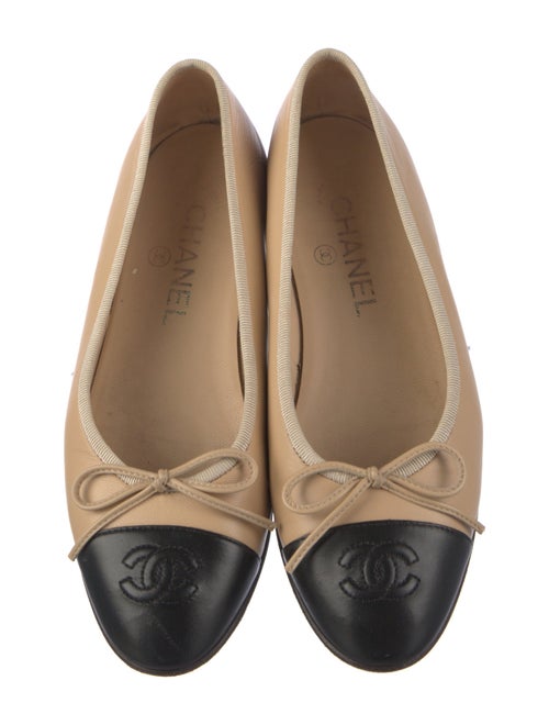 Chanel Interlocking CC Logo Lambskin Ballet Flats
