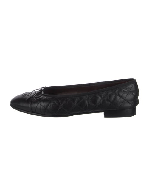 Chanel Interlocking CC Logo Leather Ballet Flats