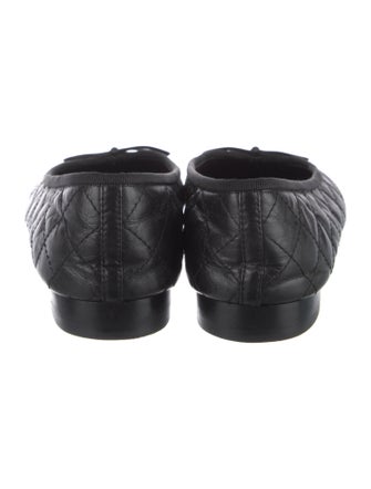 Chanel Interlocking CC Logo Leather Ballet Flats