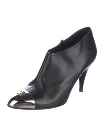 Chanel 2008 Interlocking CC Logo Boots