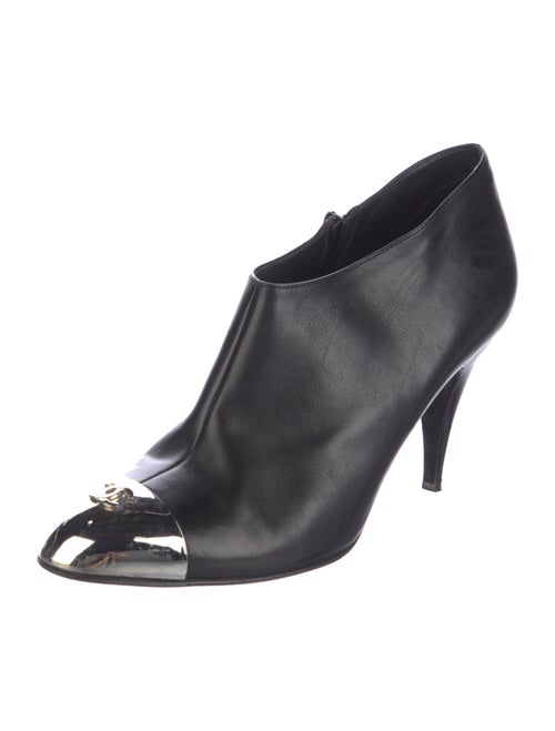 Chanel 2008 Interlocking CC Logo Boots