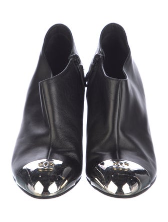 Chanel 2008 Interlocking CC Logo Boots