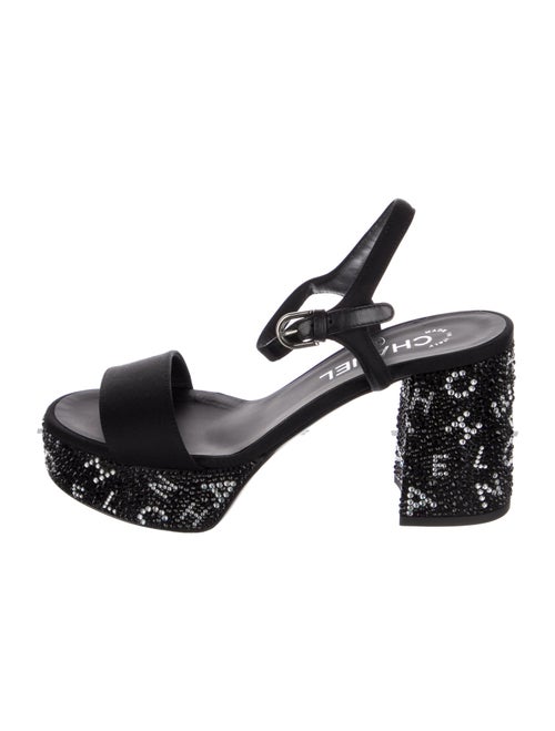 Chanel 2024 Interlocking CC Logo Slingback Sandals