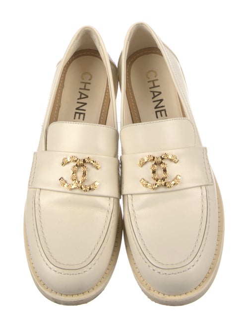 Chanel 2024 Interlocking CC Logo Loafers