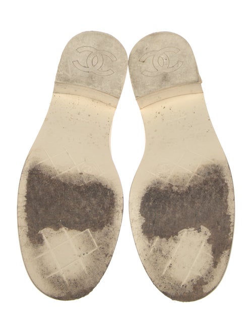 Chanel 2024 Interlocking CC Logo Loafers
