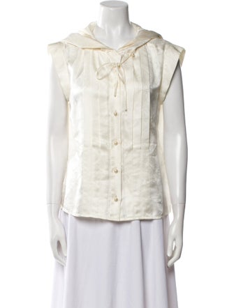 Chanel 2001 Sleeveless Button-Up Top