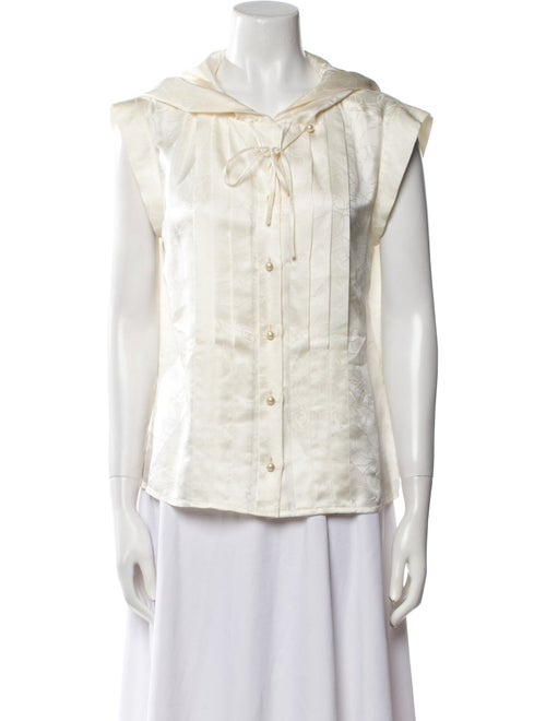 Chanel 2001 Sleeveless Button-Up Top
