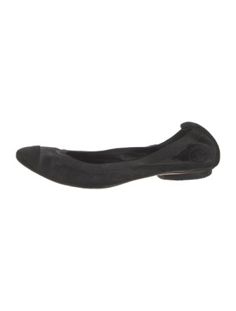 Chanel Interlocking CC Logo Leather Flats