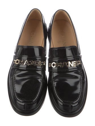 Chanel 2021 Interlocking CC Logo Loafers