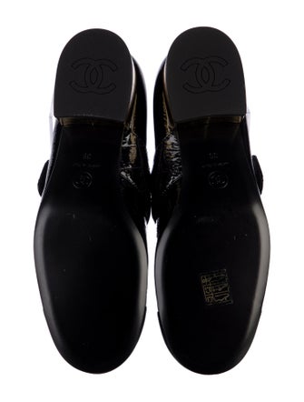 Chanel Interlocking CC Logo Patent Leather Mary Jane Flats