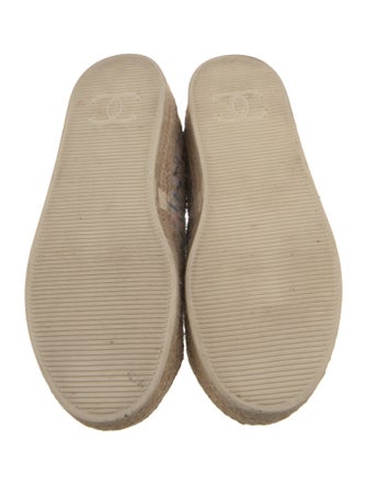 Chanel Interlocking CC Logo Tweed Sneakers