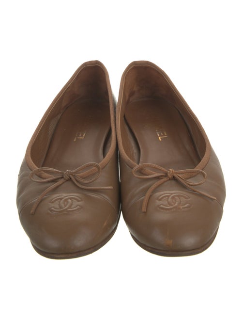 Chanel Interlocking CC Logo Leather Ballet Flats