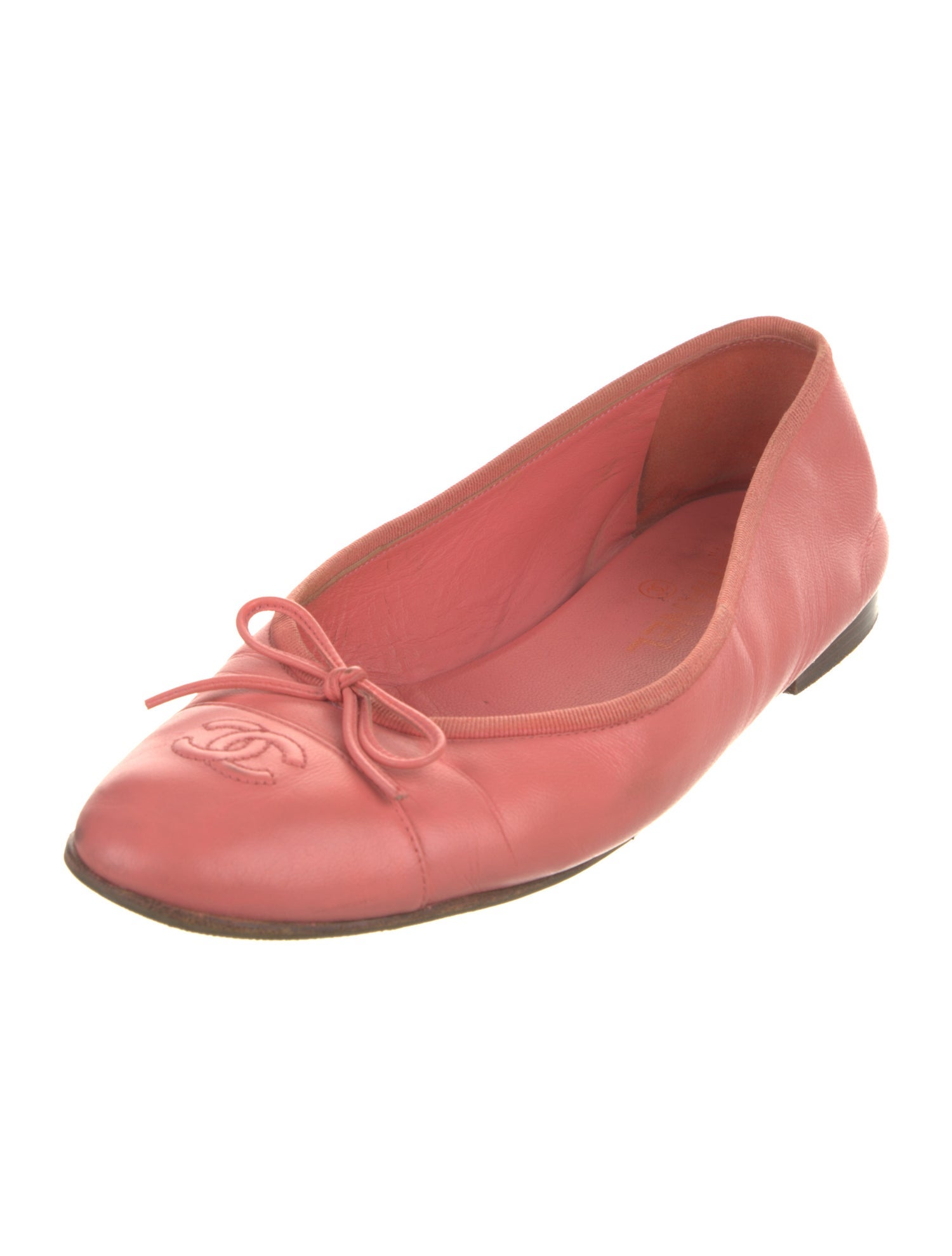 Chanel Interlocking CC Logo Leather Ballet Flats