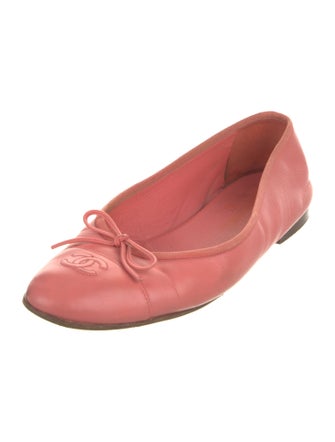 Chanel Interlocking CC Logo Leather Ballet Flats