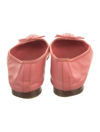 Chanel Interlocking CC Logo Leather Ballet Flats