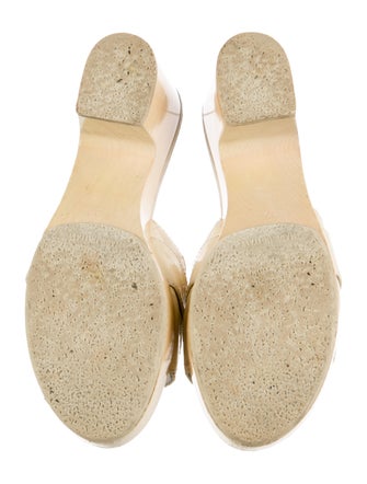 Chanel Interlocking CC Logo Patent Leather Slides