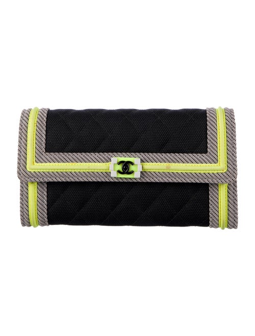 Chanel 2016 Fluo Boy Wallet