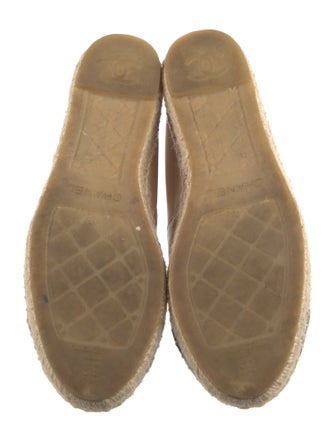 Chanel Interlocking CC Logo Leather Espadrilles