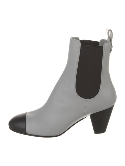 Chanel 2022 Interlocking CC Logo Chelsea Boots