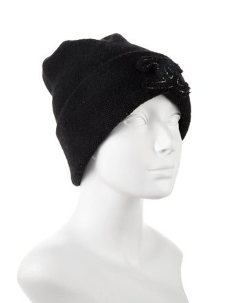 Chanel 2022 Interlocking CC Logo Cashmere Beanie