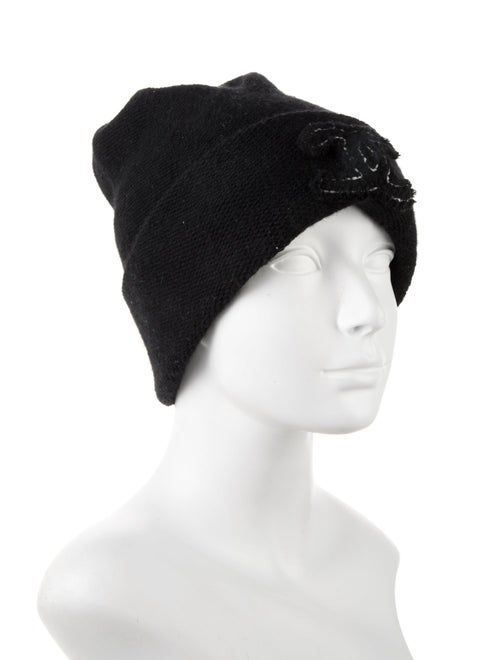 Chanel 2022 Interlocking CC Logo Cashmere Beanie