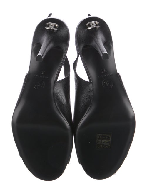 Chanel 2022 Interlocking CC Logo Slingback Pumps