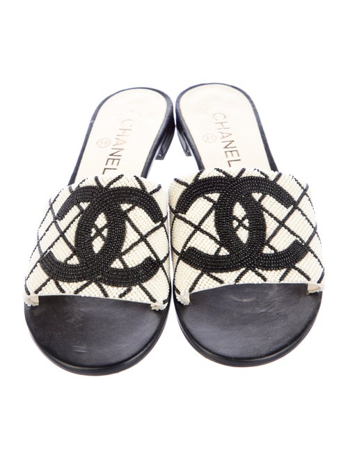 Chanel Interlocking CC Logo Leather Slides