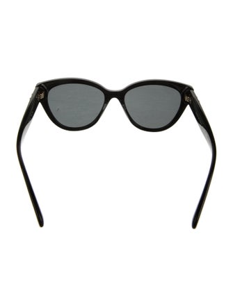Chanel Interlocking CC Logo Cat-Eye Sunglasses