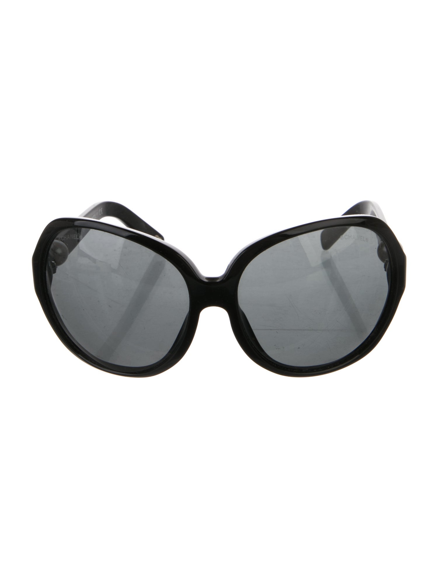 Chanel Collection Perle Interlocking CC Logo Sunglasses