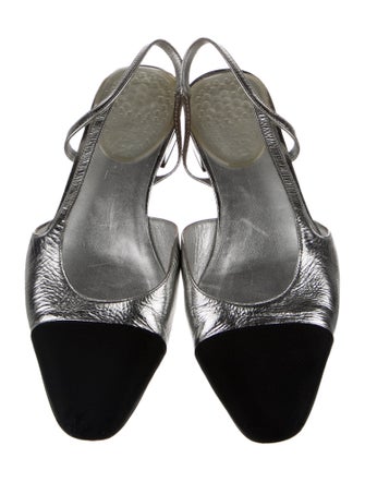 Chanel Interlocking CC Logo Leather Slingback Flats