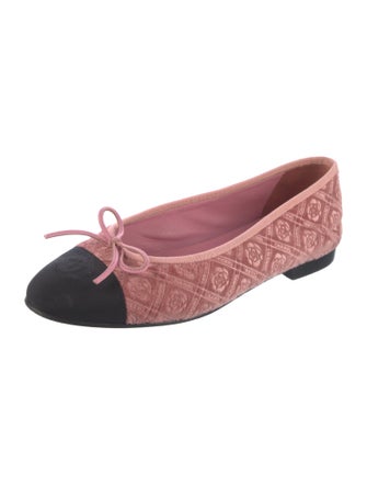 Chanel 2017 Interlocking CC Logo Ballet Flats