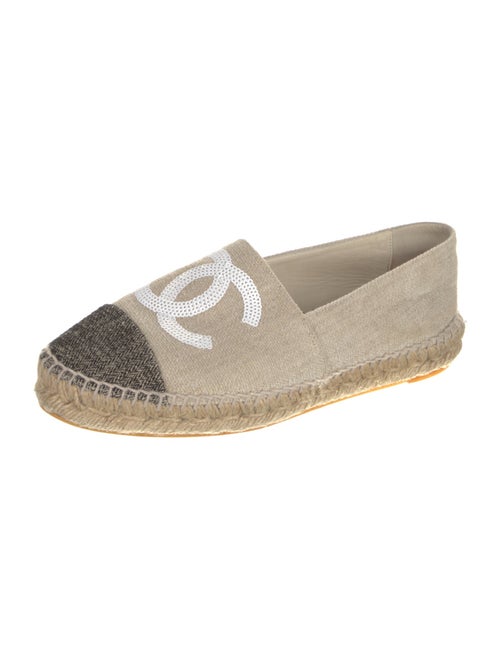 Chanel 2016 Interlocking CC Logo Espadrilles