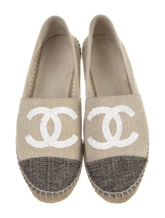 Chanel 2016 Interlocking CC Logo Espadrilles