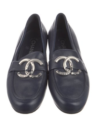 Chanel 2020 Interlocking CC Logo Loafers