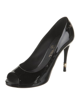 Chanel 2015 Interlocking CC Logo Pumps