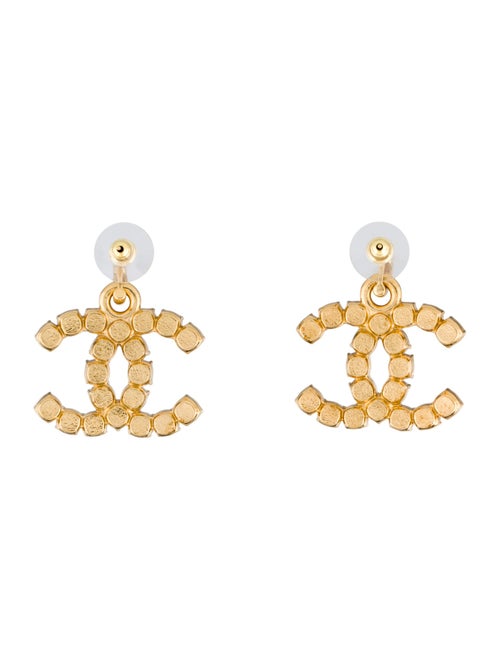 Chanel 2024 Strass CC Drop Earrings
