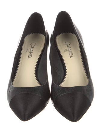 Chanel 2013 Interlocking CC Logo Pumps
