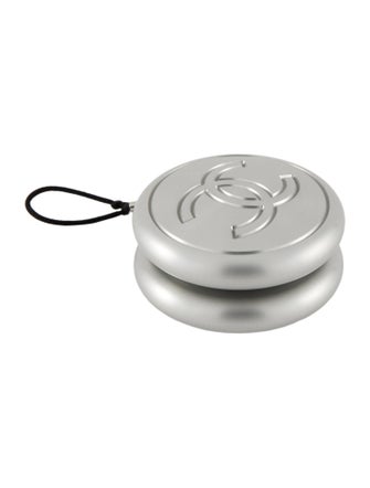 Chanel CC Yo-Yo